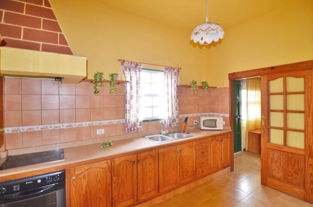 A la venta parte baja de casa terrera en San Isidro, Breña Alta