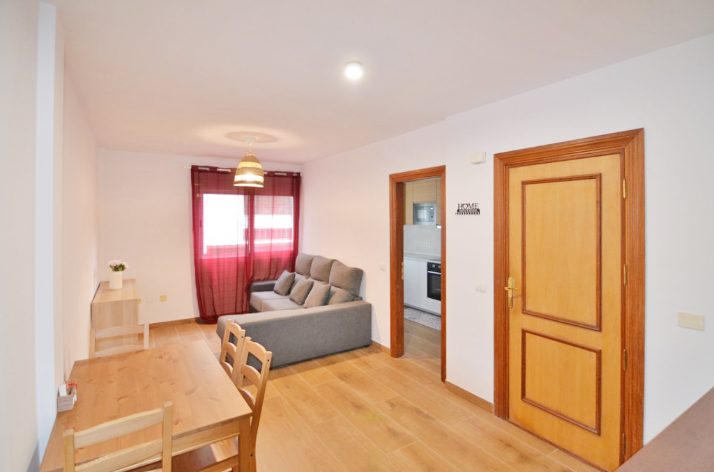 Piso totalmente reformado a estrenar en Los Sauces