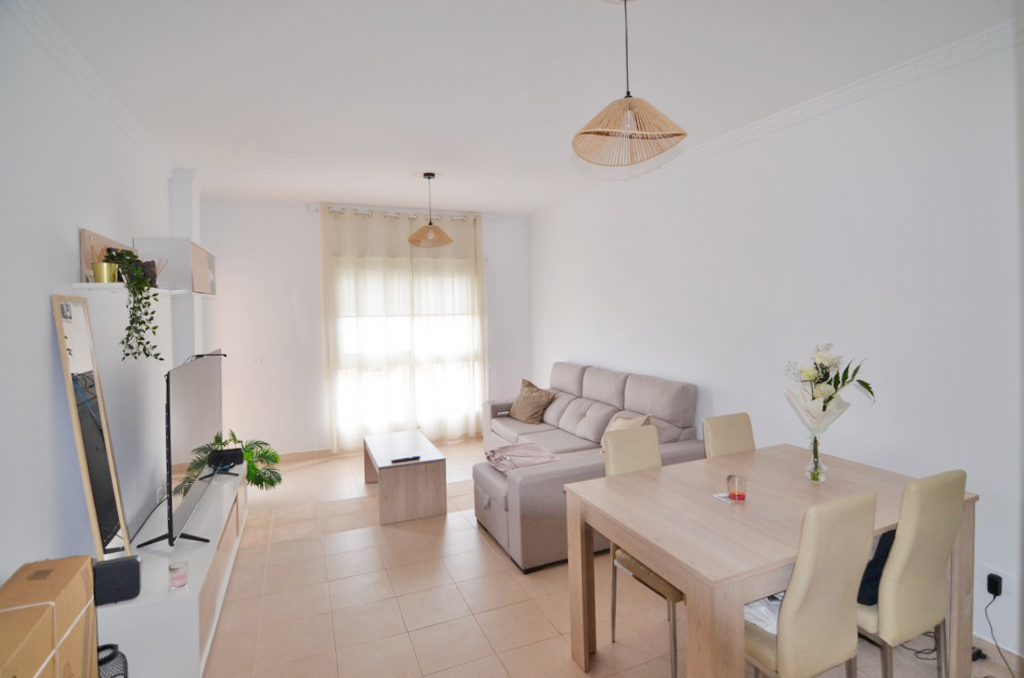 Piso familiar en el centro de San Pedro Breña Alta de VPO promoción privada