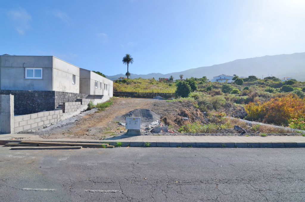 Parcela urbana en urbanización Palmasol en Breña Alta